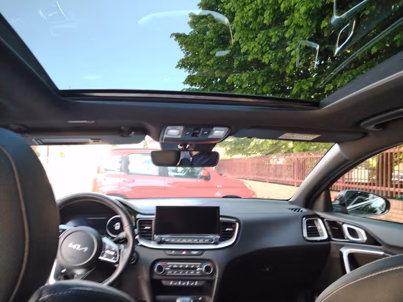 Kia ProCeed - 25