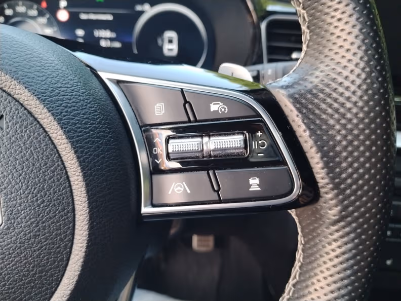 Kia ProCeed - 23