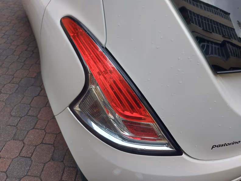 Lancia Ypsilon - 10