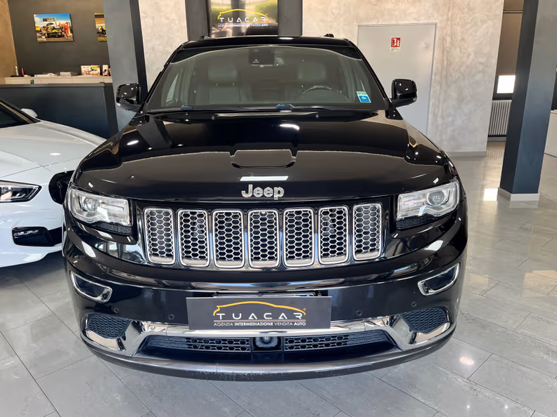 Jeep Grand Cherokee - 3